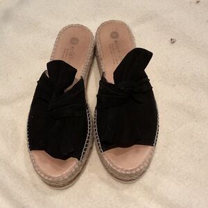 Ellen Tracy Black Knotted Espadrille Slide Sandals
